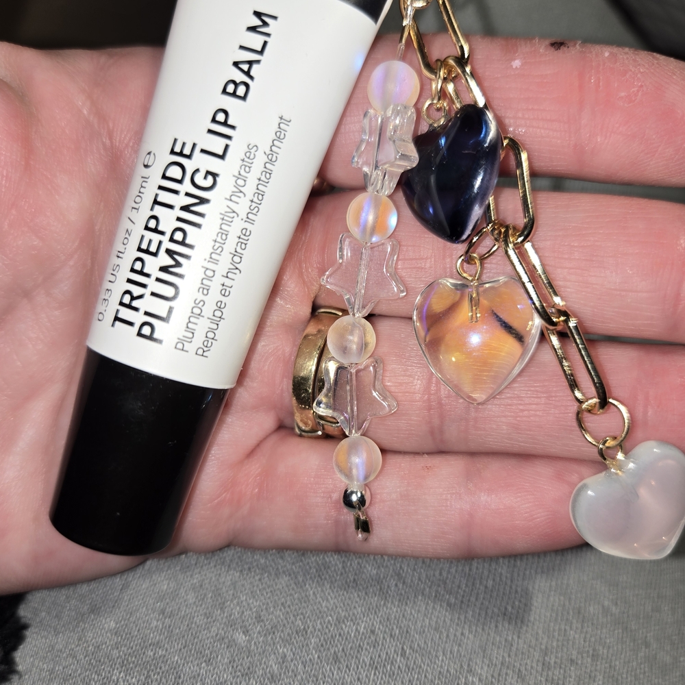 Tripeptide Plumping Lip Balm with Gold and Black Heart Charm